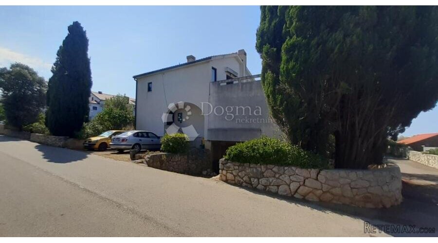 PUNAT, OTOK KRK - KUĆA ZA NAJAM