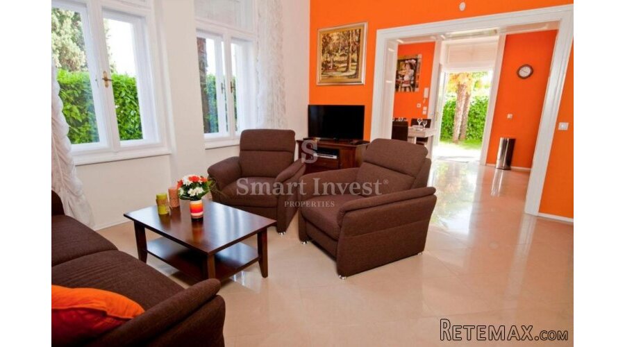 OPATIJA, stan u strogom centru od 82,81 m2 s vrtom.. - 2