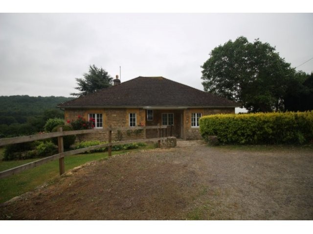 Beautifuly located 4 bedroom..