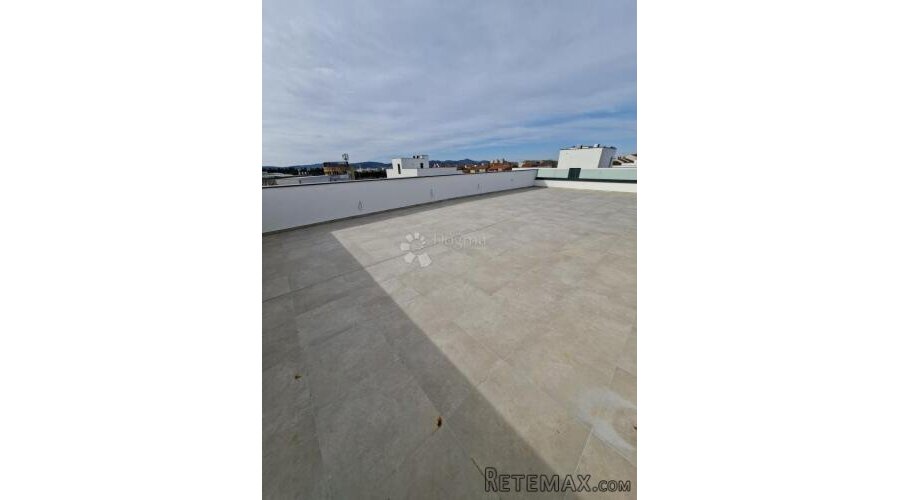 PENTHOUSE OZNAKE S5-CRVENE KUĆE - 3