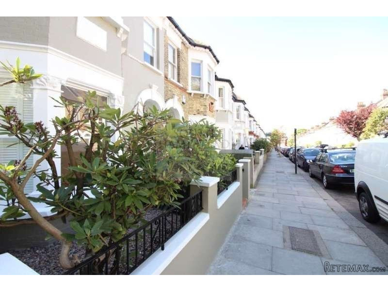 1, Achilles Road