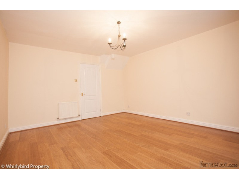 Sycamore Close, Bourne End.. - 2