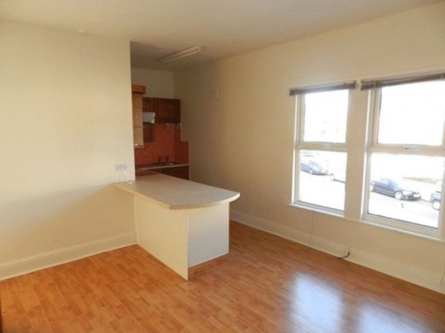 2 Bed House To Let in Birmingham - 2