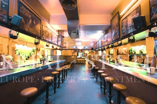 Bar/lounge, Gotico, Barcelona, Spain