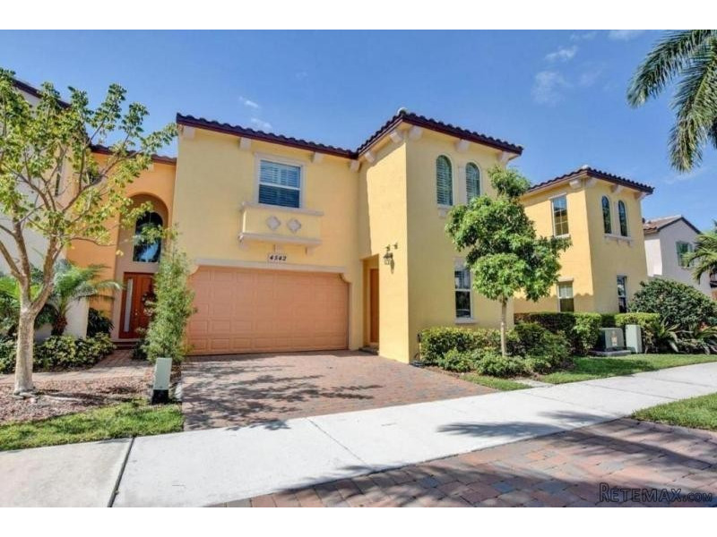 4542 Mediterranean Circle, Palm Beach.. - 2