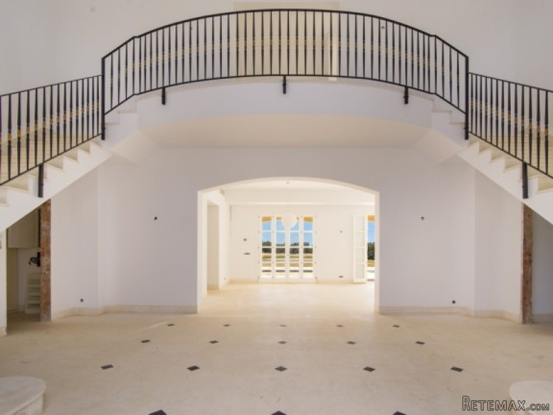 Elegant Country Estate In Santa Maria - 2