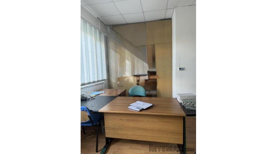 POSLOVNI PROSTOR/ 120 m2/ PARKING - KASTAV - 2