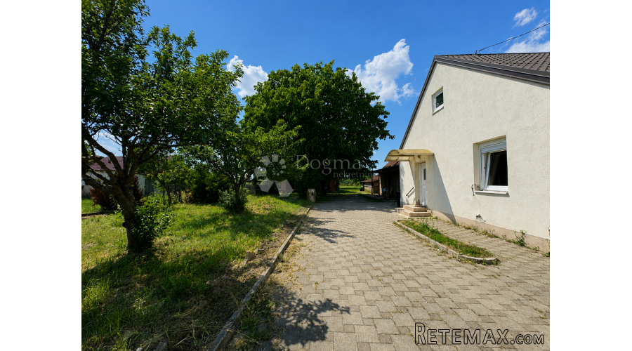 Donji Kućan – kuća s 1.704 m² okućnice i investicijskim pote - 3