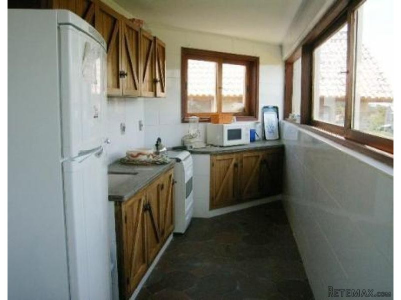 3 Bedroom House - For Rent -.. - 2