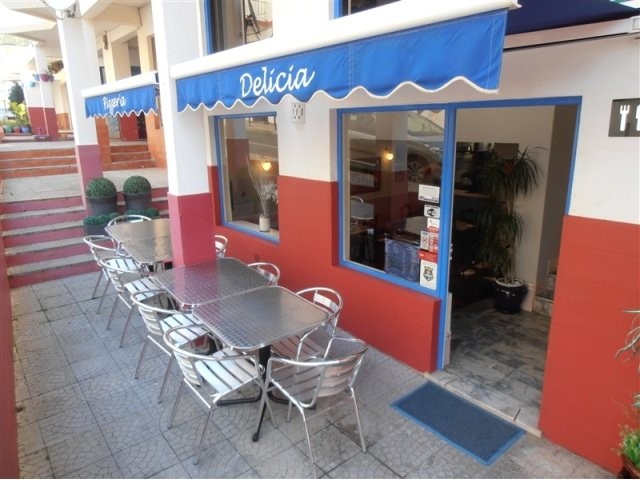 THE BEST PIZZARIA IN LUZ FOR SALE