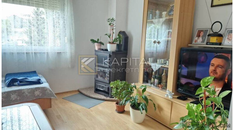 Prodaje se 2S+DB stan od 65 m² – Sroki