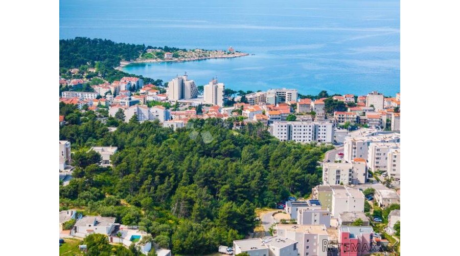 ZEMLJIŠTE S IDEJNIM PROJEKTOM - 3 POSLOVNO STAMBENE ZGRADE