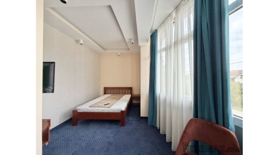 Na prodaju hotel u srcu Preljine - 4