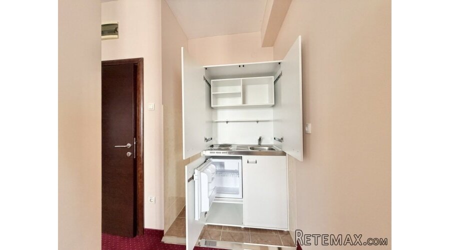 Na prodaju hotel u srcu Preljine - 6