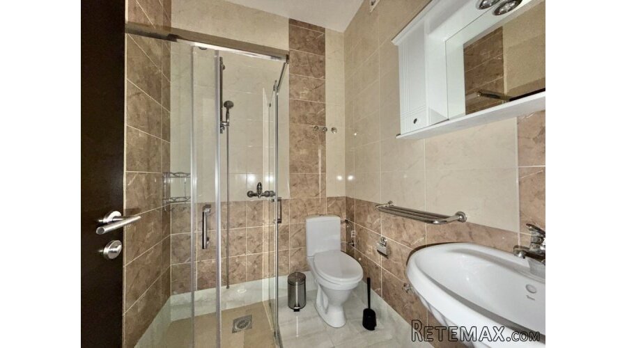 Na prodaju hotel u srcu Preljine - 7