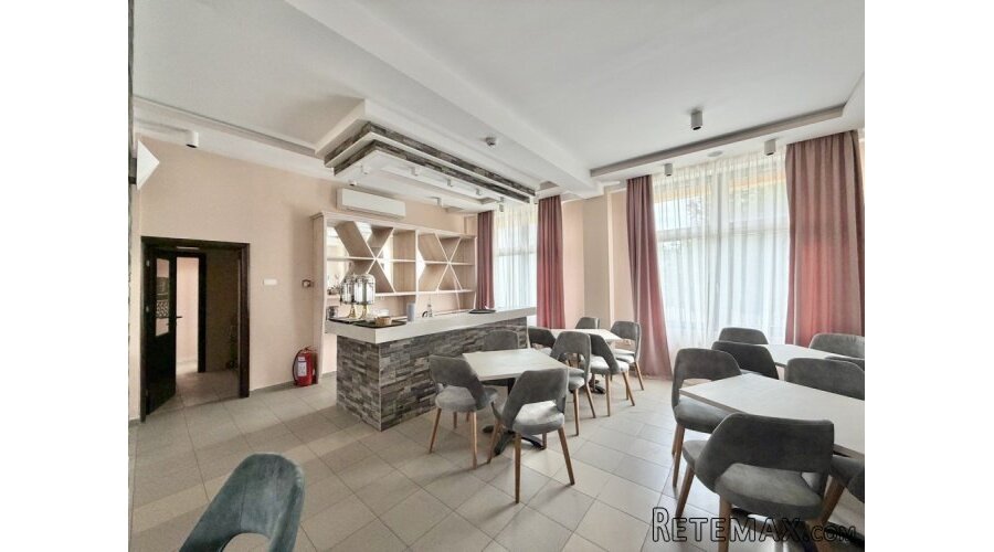 Na prodaju hotel u srcu Preljine - 10
