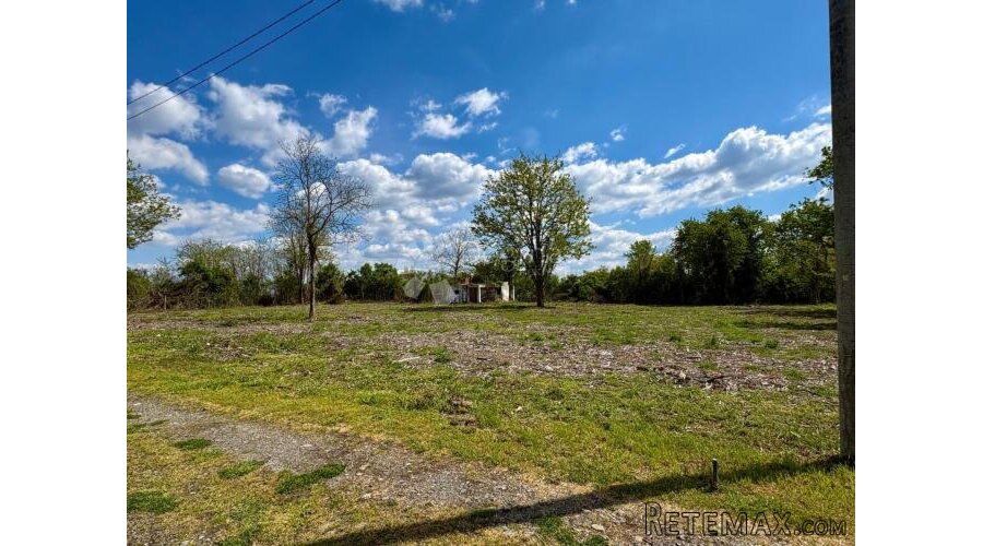 GRAĐEVINSKO ZEMLJIŠTE 841 m² – VUČEDOL, VUKOVAR - 2