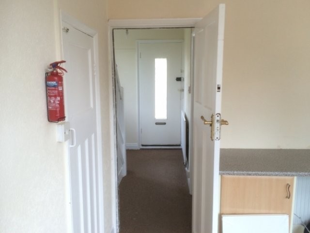 ROOM TO LET IN ARLESTON - ALL BILLS.. - 2
