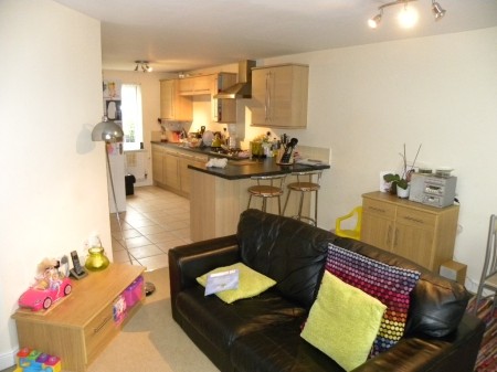 Swaffer Way, Ashford - 2