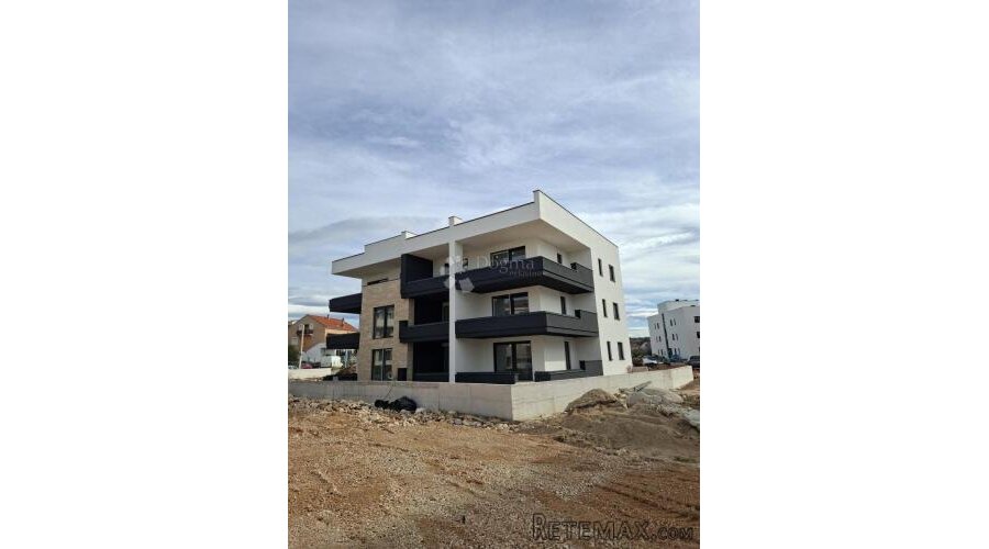 CRVENE KUĆE - PENTHOUSE OZNAKE S7 - 3