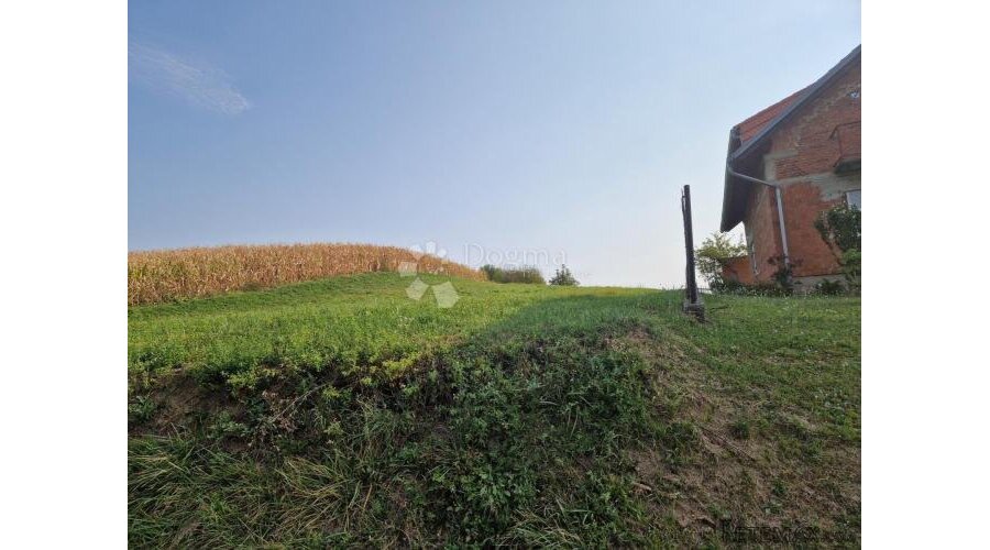 Građevinsko zemljište kod Gupčeve lipe - 2