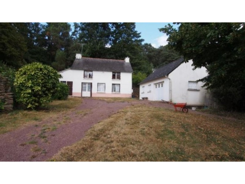 Very pretty detached property with..