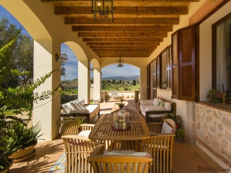 Beautiful Stone Facade Country Home In.. - 2