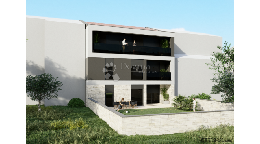 NOVI STAN 110 M2 SA 2 TERASE, 600 M DO MORA!