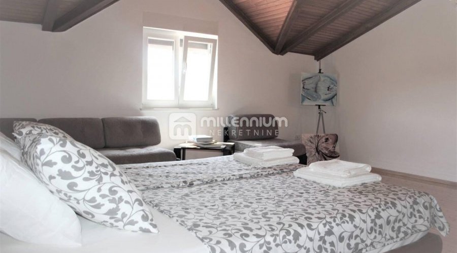 Otok Krk, Krk, 78.23m2, troetažni apartman s okućnicom i b.. - 6
