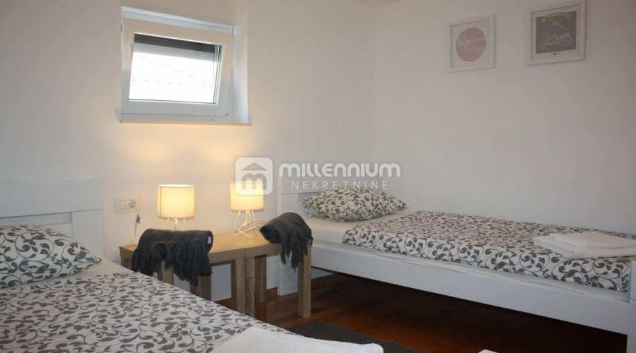 Otok Krk, Krk, 78.23m2, troetažni apartman s okućnicom i b.. - 7