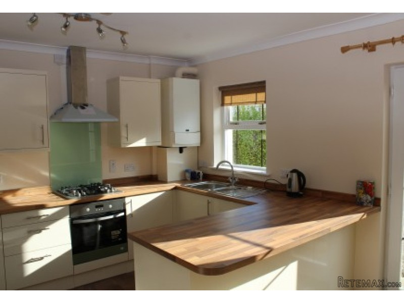 51 Lakeside Road, Douglas - 2