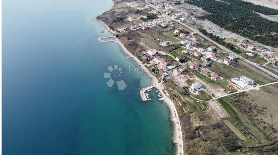 PRILIKA - GRAĐEVINSKO ZAMLJIŠTE PRVI RED DO MORA