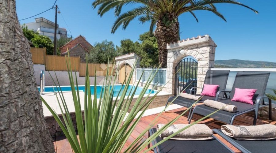 Villa prvi red uz more - TROGIR - 5