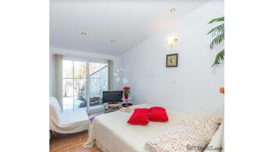 STUDIO APARTMAN U HRELJINU