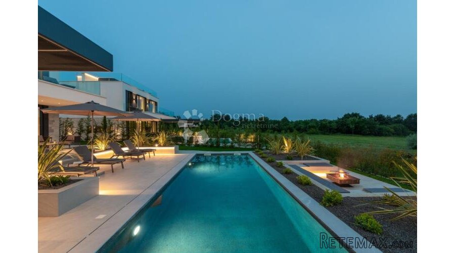 RASKOŠNA VILLA KOJA ISPUNJAVA NAJZAHTJEVNIJE ZAHTJEVE - 3