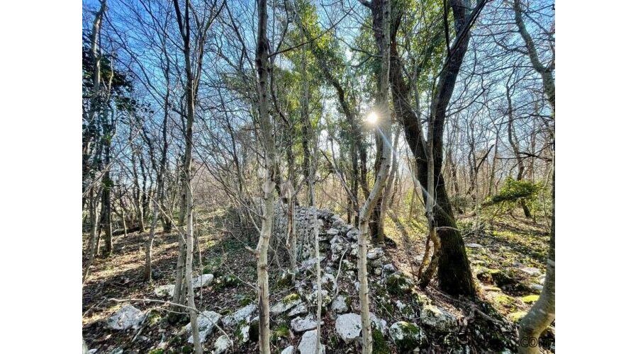 Odlično zemljište s mogućnošću proširenja na top lokaciji