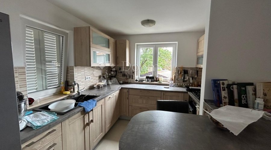 Dvoetažni apartman u mirnom okružju - 5