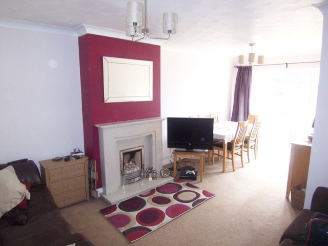 3 bedroom bungalow in Minster On Sea.. - 2