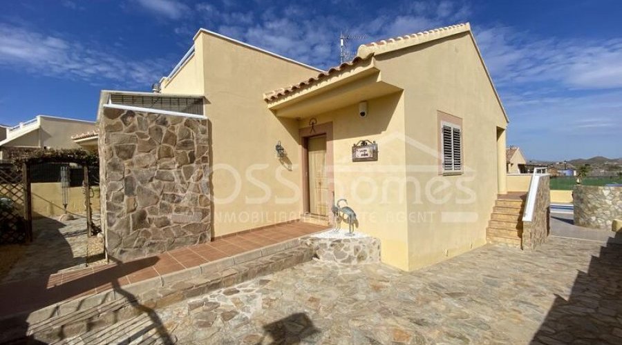 RESERVED & DEPOSIT PAID WITH VOSS HOMES BEFORE WE EVEN GOT.. - 8