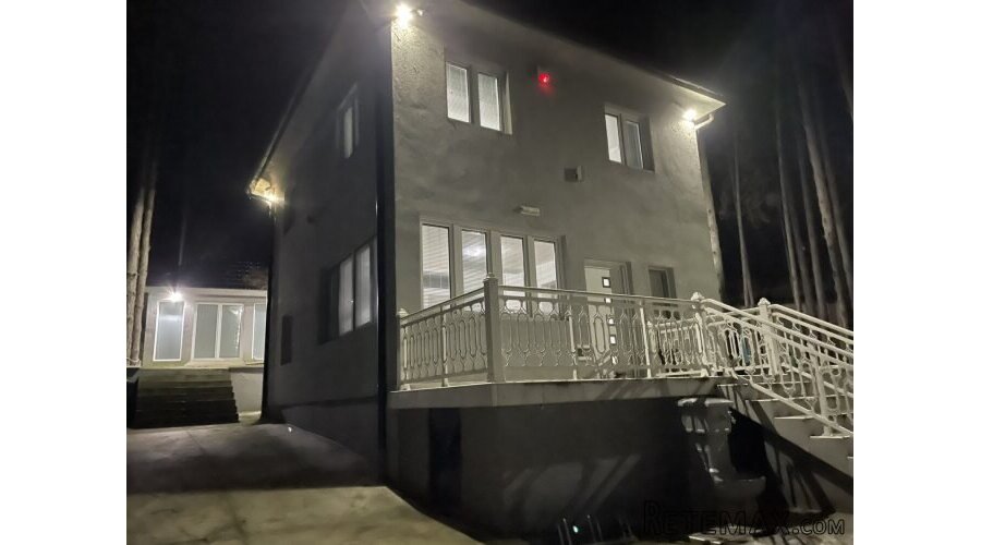 Kuca u Vincima na obali Dunava kod Golubca - 3