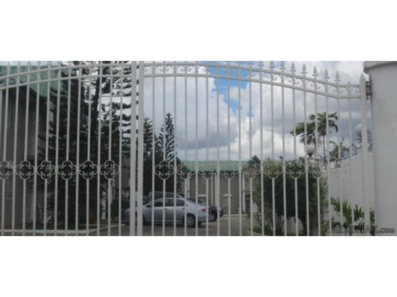 Townhouse For Rent - 2