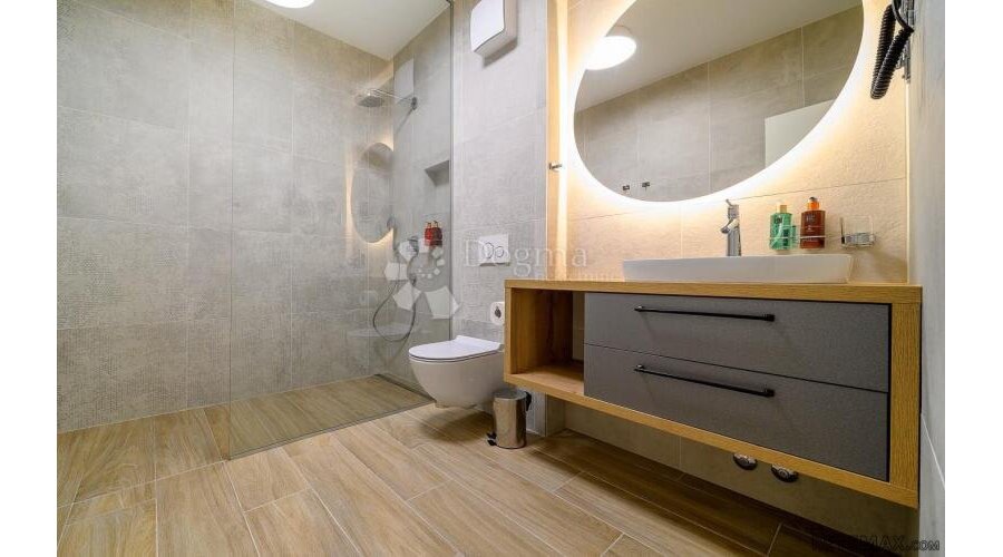 MARINA KOD TROGIRA – LUXUZNE VILLE LUCY ***** VILLA LEMON - 2