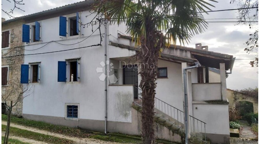 Kuća za adaptaciju - Motovun