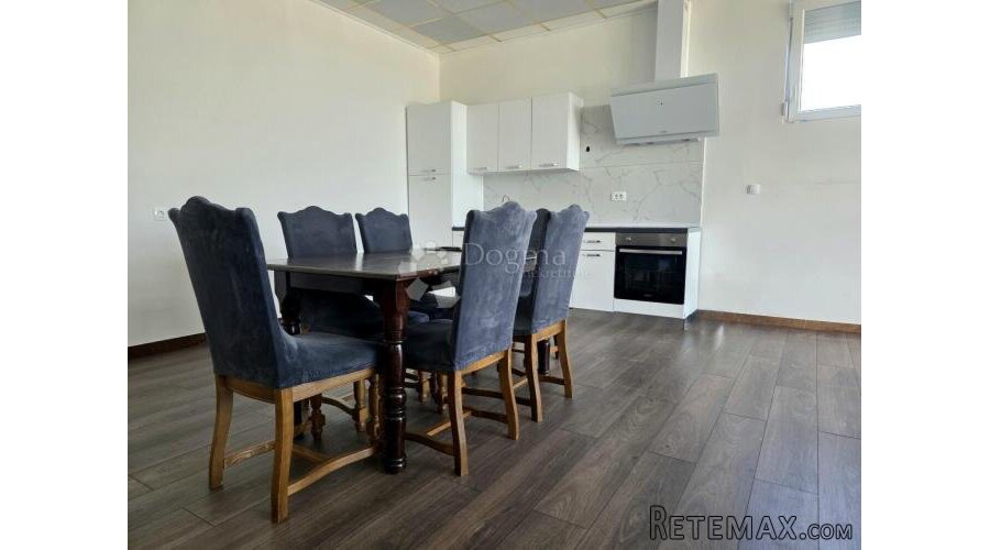 PRODAJA, Stan, NKP 136,38 m², Križ - 2