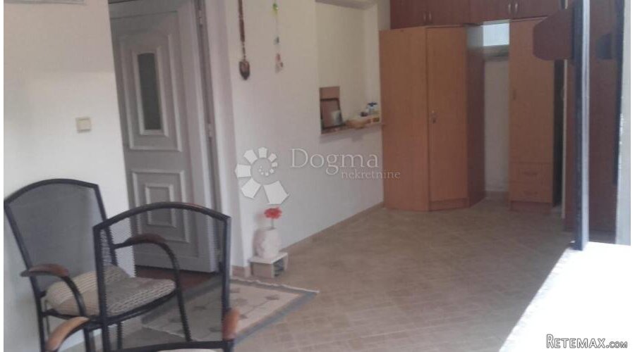 Vir, kuća sa dva stana - 3