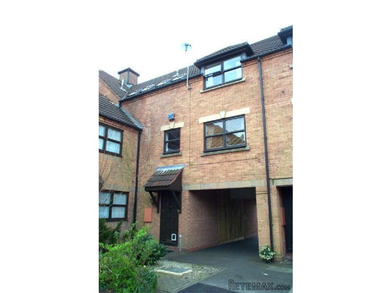 2 Bedrooms - Town House - Coleshill -..