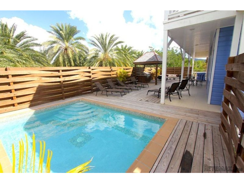 Pelican Pool House $1,850.00/Week - 2