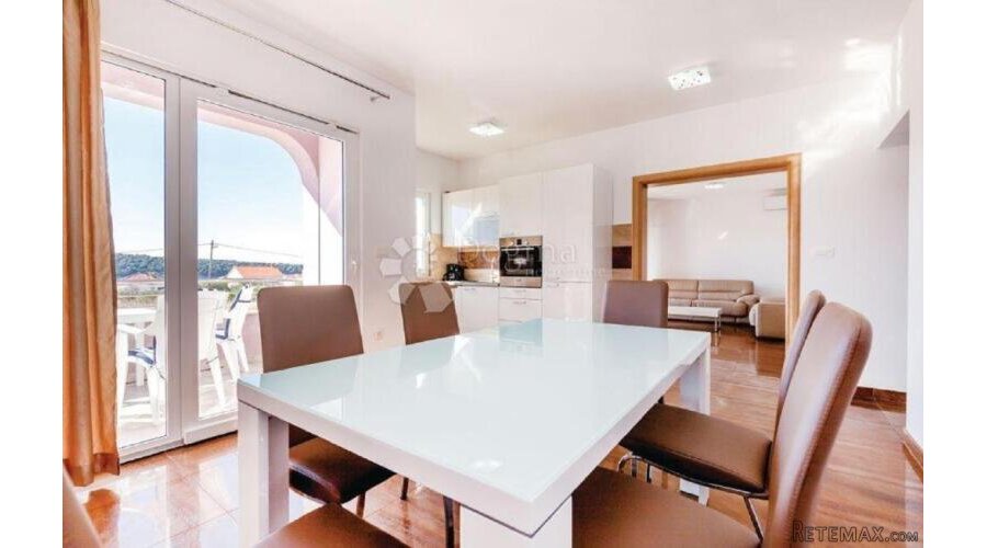 Luxury apartman sa dvije spavaće sobe