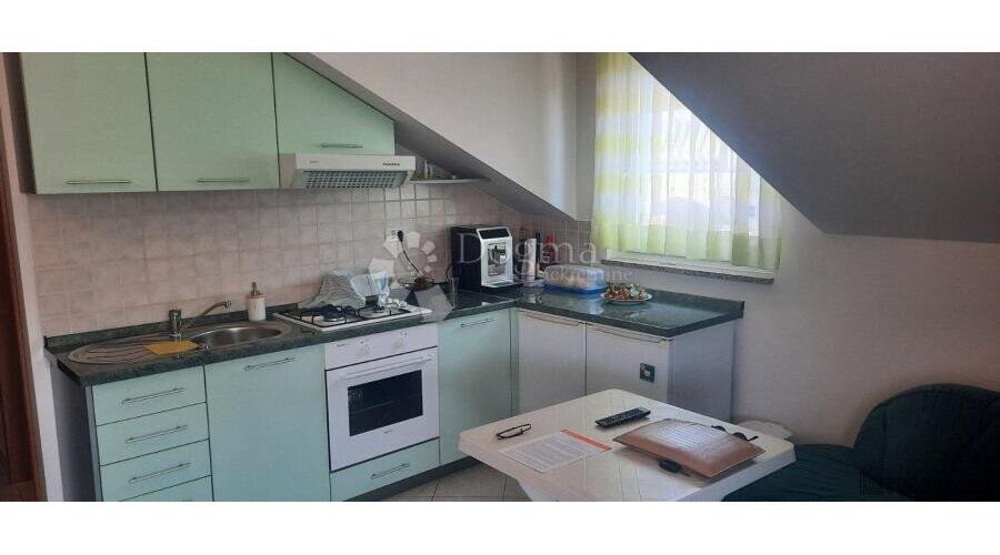Odličan mali apartman 100 m od plaže!!! - 2
