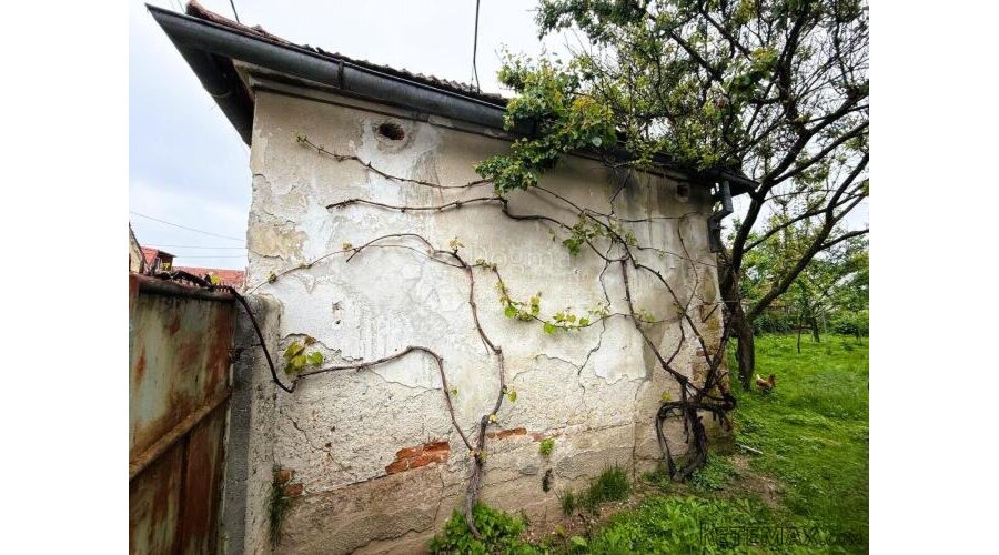 Prodaje se kuća za rušenje - Goričan - 2